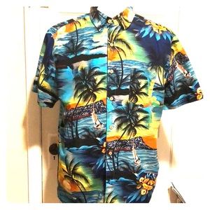 Vintage Aloha Print Men’s Button Up